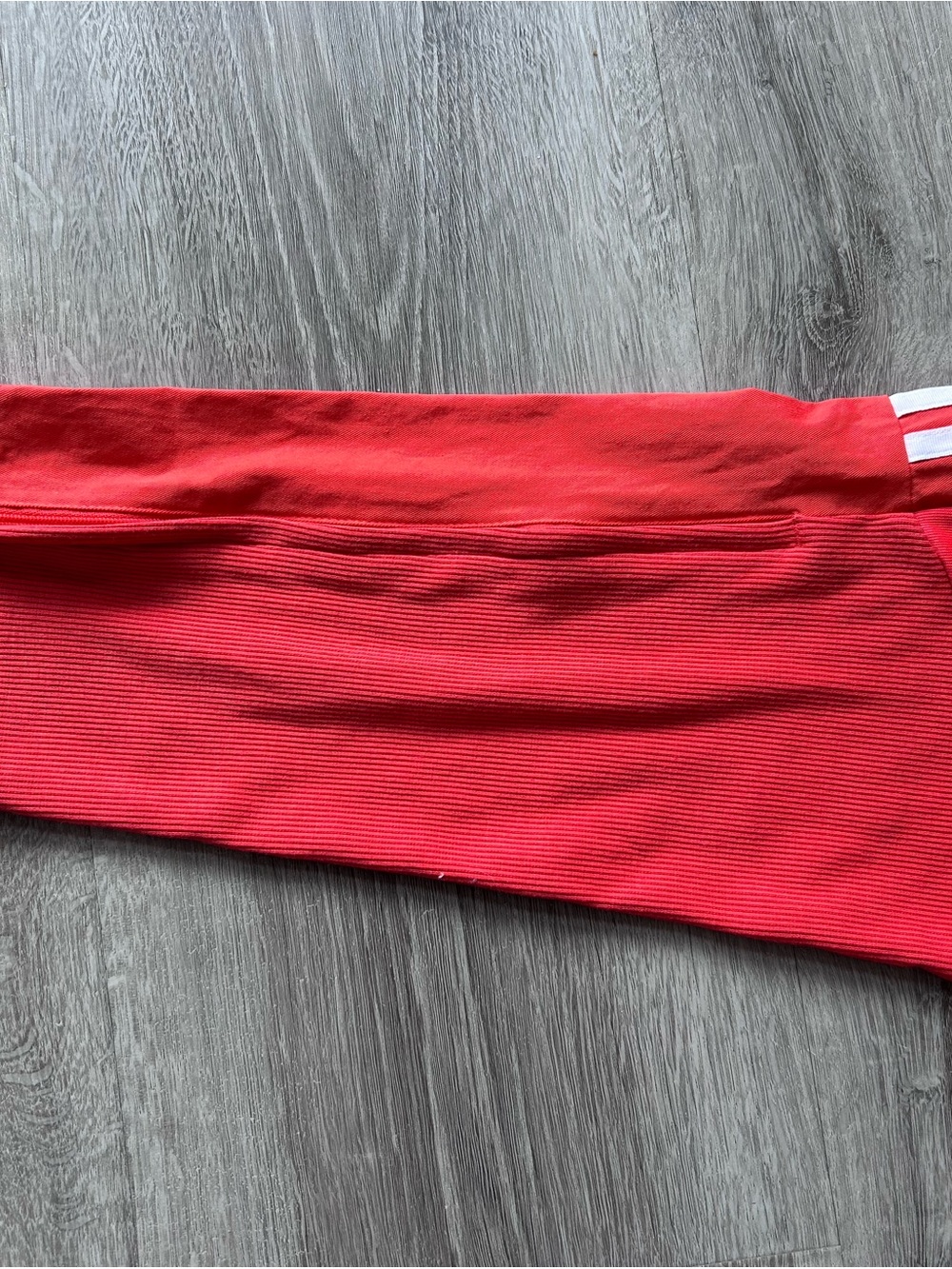 Mens Adidas Red Track Pants with Signature 3-Stripes size L - Picture 6 of 8